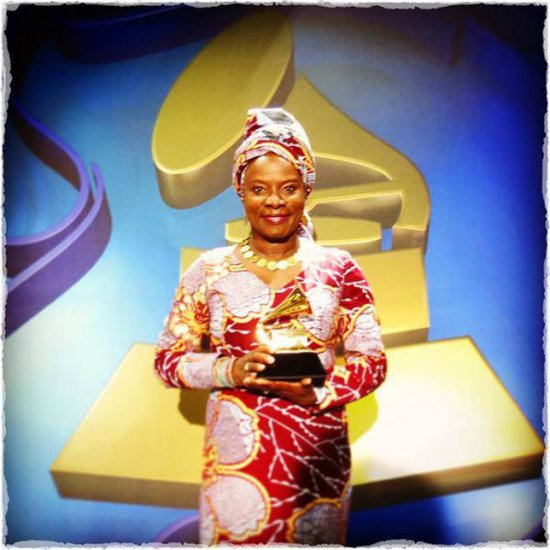 Meilleur Album De Musique Du Monde "EVE" de Angélique Kidjo nominé meilleur album de musique du monde